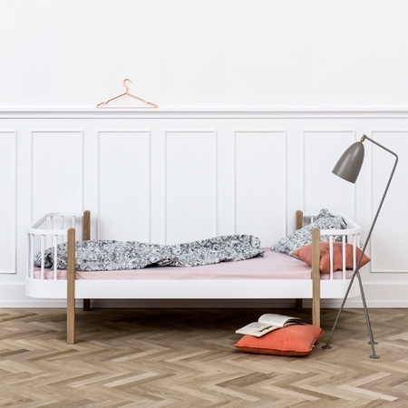 Wood Oliver Furniture Einzelbett - weiß mit Elementen aus Eiche
